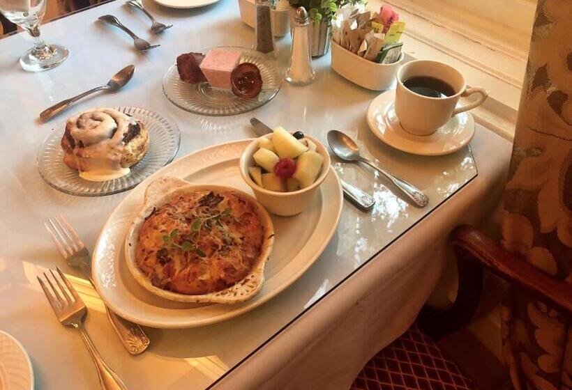 تختخواب و صبحانه The Mayors Mansion Inn