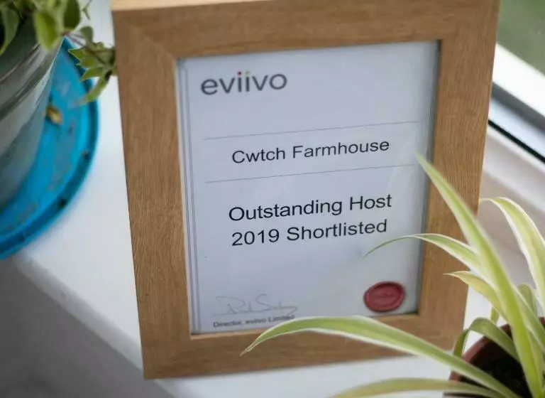 Cwtch Farm Bed & Breakfast