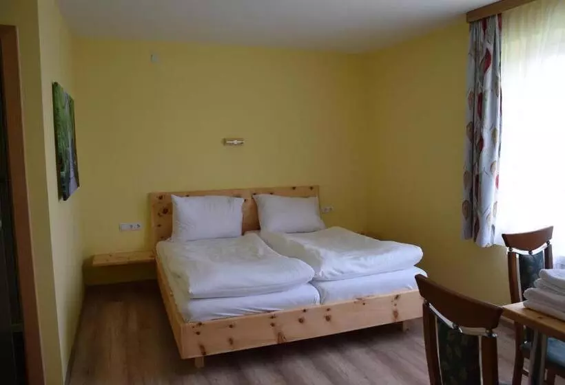 ホテル Der Schildbacherhof
