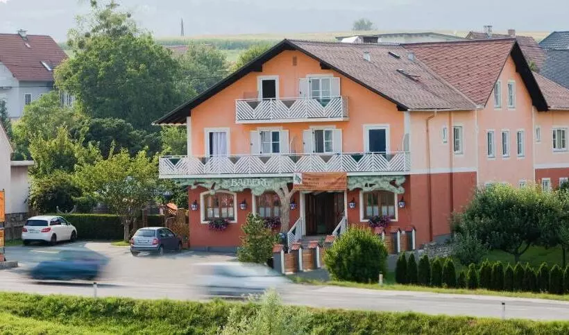 ホテル Der Schildbacherhof