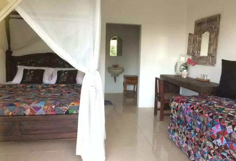 پانسیون Bali Segara Lestari Oceanfront Villas