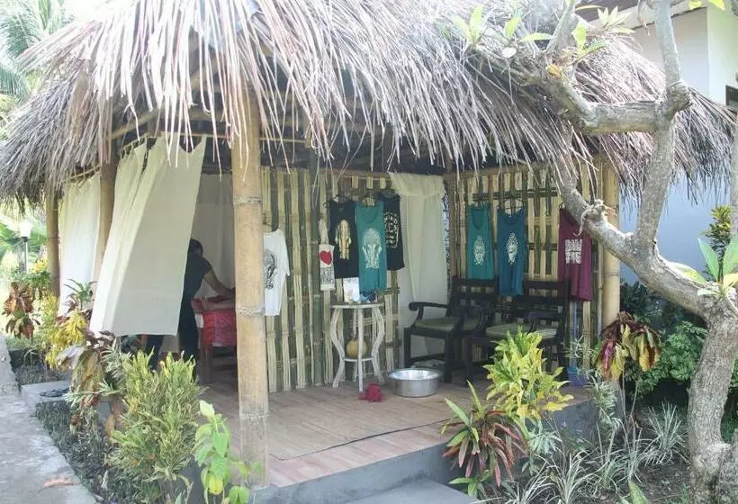 پانسیون Bali Segara Lestari Oceanfront Villas
