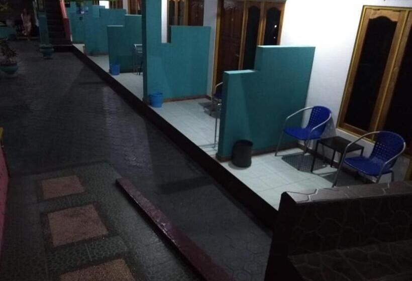 بنسيون Dasi Guesthouse