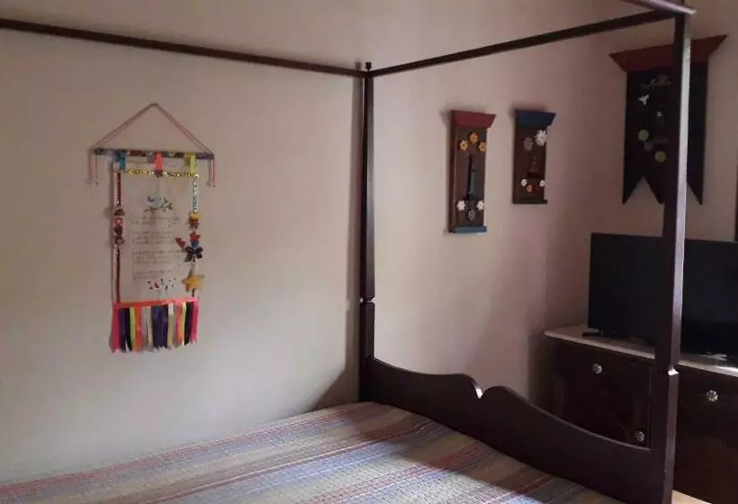 Majatalo Poente Guest House