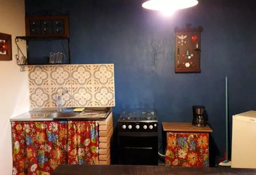 Majatalo Poente Guest House