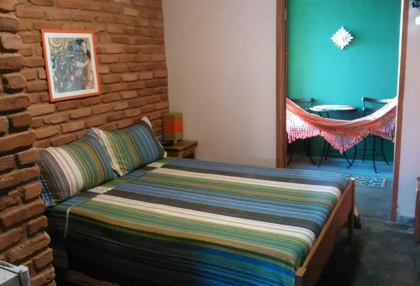 Majatalo Poente Guest House