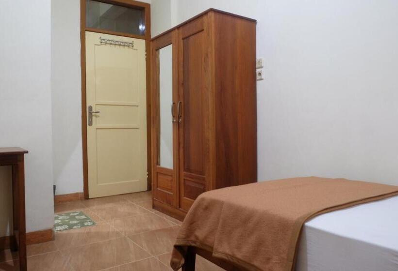 Пансион Wisma Grace