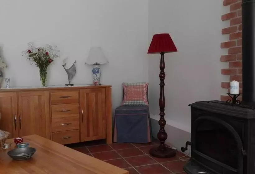 Aamiaismajoitus (B&B) Bnbinb La Cour Enchantée