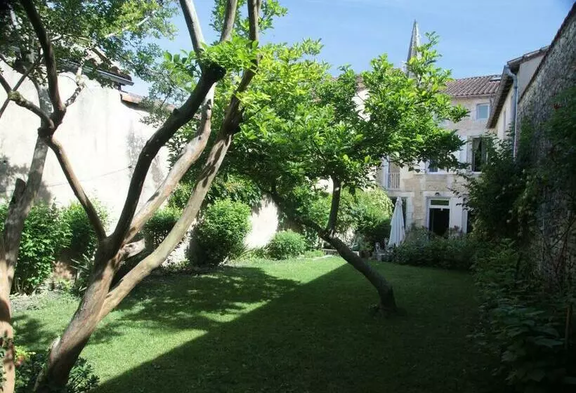 Aamiaismajoitus (B&B) Le Magnolia