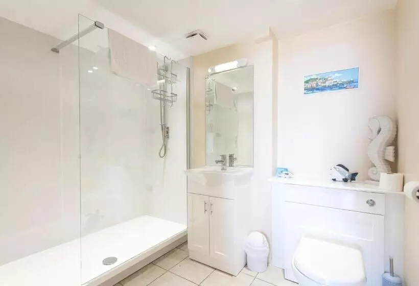 Aamiaismajoitus (B&B) The Penellen Guest Accommodation Room Only