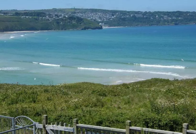 Aamiaismajoitus (B&B) The Penellen Guest Accommodation Room Only