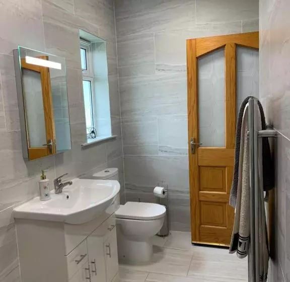 Bridgeview B&b