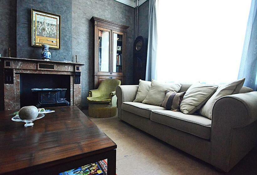 פנסיון La Citadine