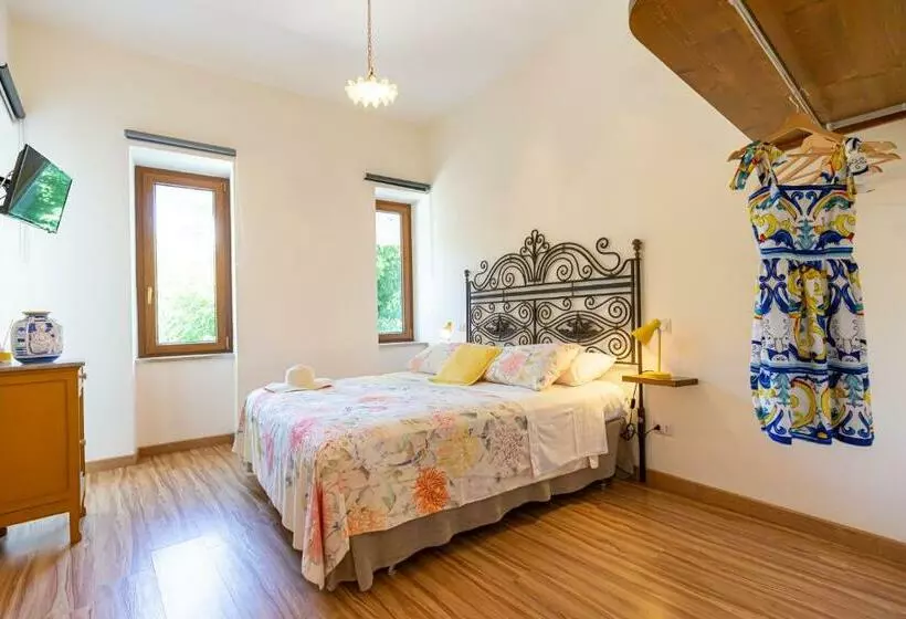 ペンション Villa La Quercia