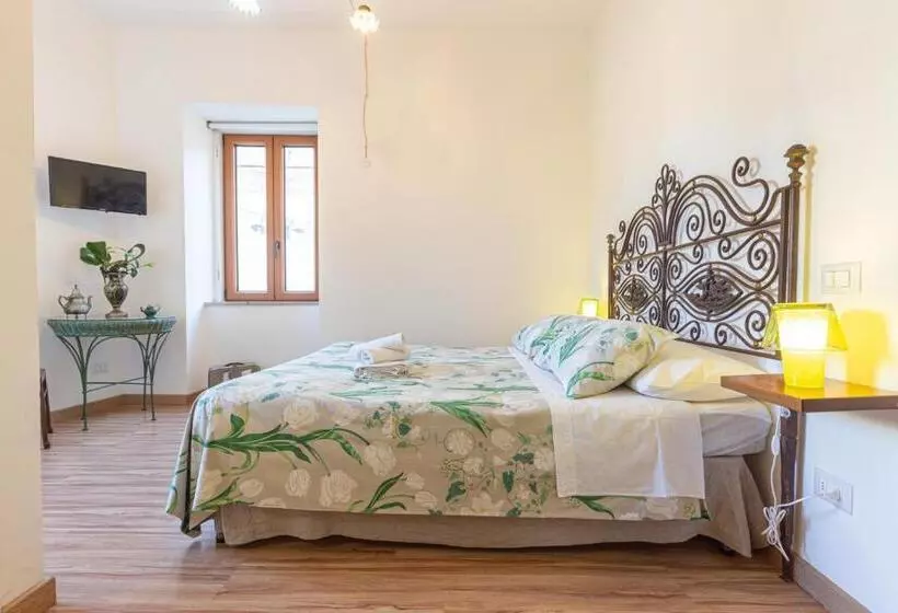ペンション Villa La Quercia