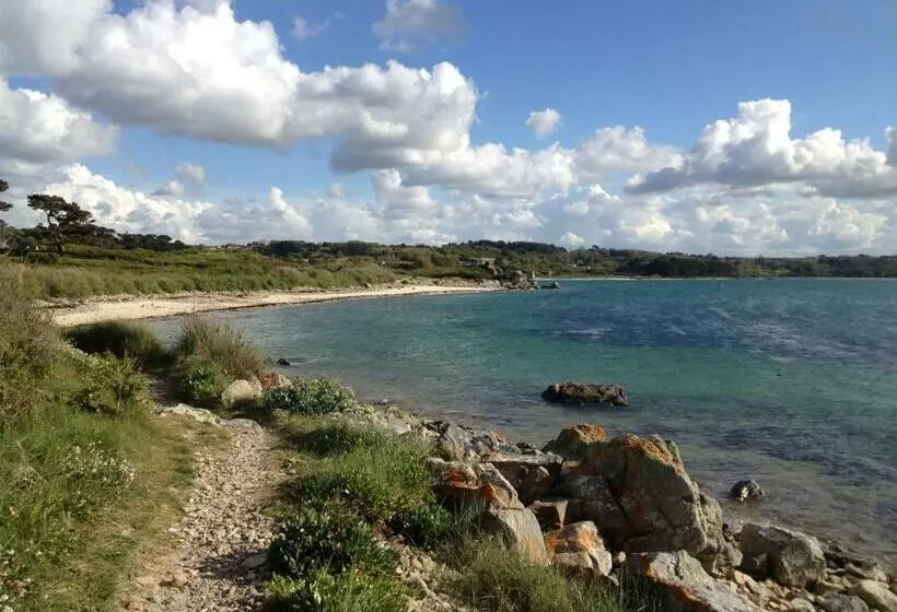 Aamiaismajoitus (B&B) Aux Perderies