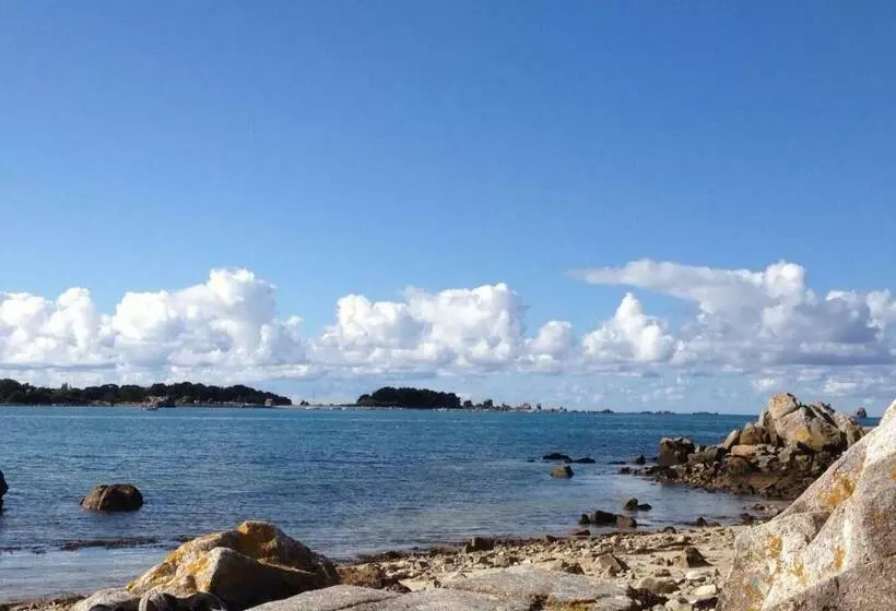 Aamiaismajoitus (B&B) Aux Perderies