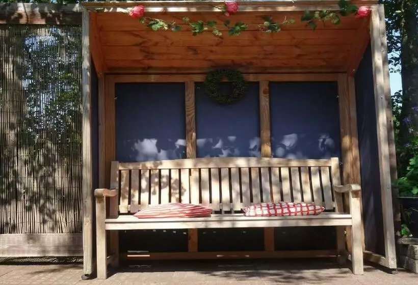 ベッドアンドブレックファースト Brinkesdiek