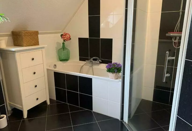 ベッドアンドブレックファースト Brinkesdiek