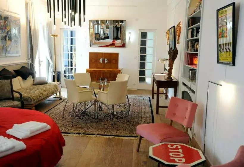 ベッドアンドブレックファースト Chambres D Hôtes Vue Sur La Muraille De Sens