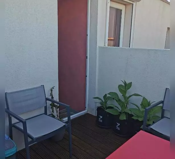 Aamiaismajoitus (B&B) Chambres D Hotes Naturiste, Village Naturiste Cap D Agde, Draps, Serviette, Café, Menage Inclus En F