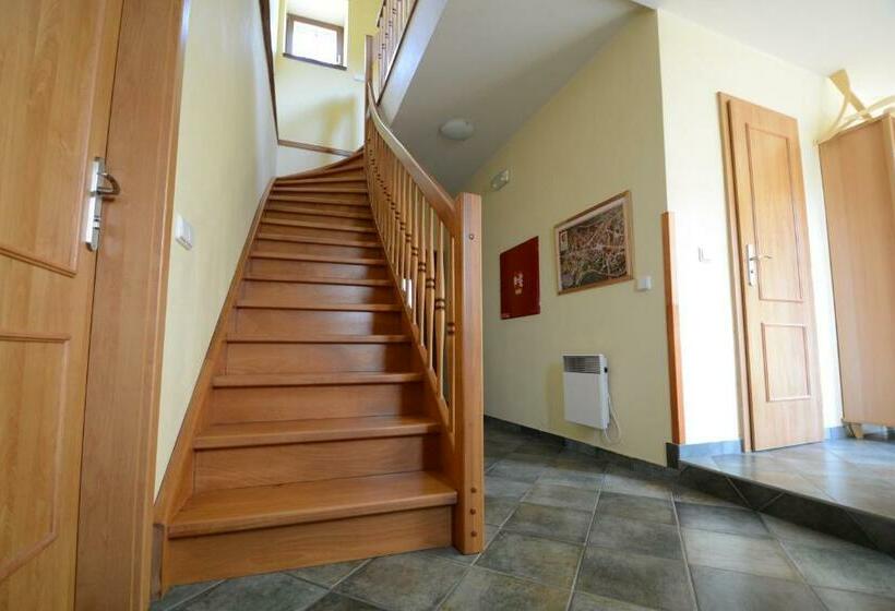 Bed and Breakfast Penzion Art Kutna Hora