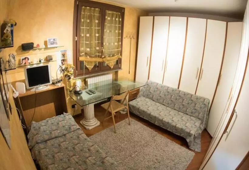 ベッドアンドブレックファースト Villa Roberta