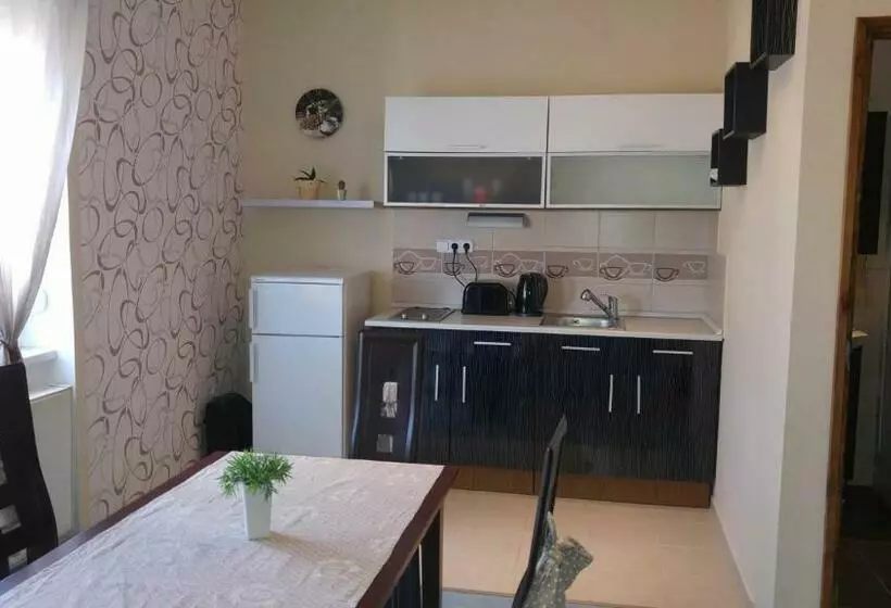 پانسیون 264 Lépés Vendégház