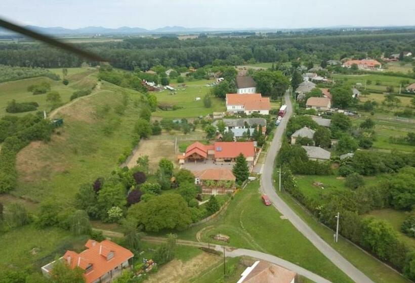 膳宿费 Ildikó Vendégház Szabolcs