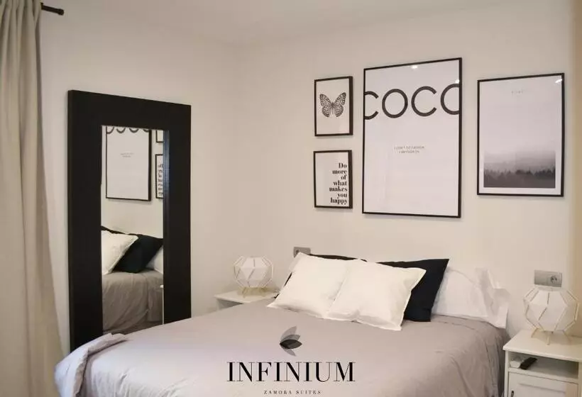 پانسیون Infinium Zamora Suites