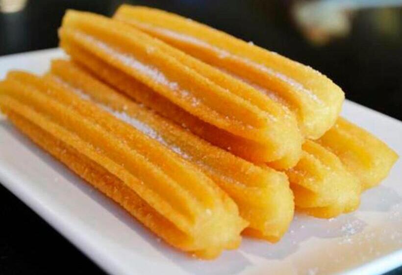 پانسیون Infinium Zamora Suites