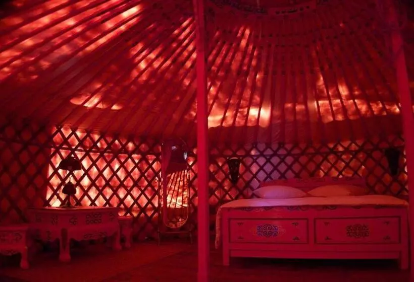 ペンション Les Insolites De Taracopala