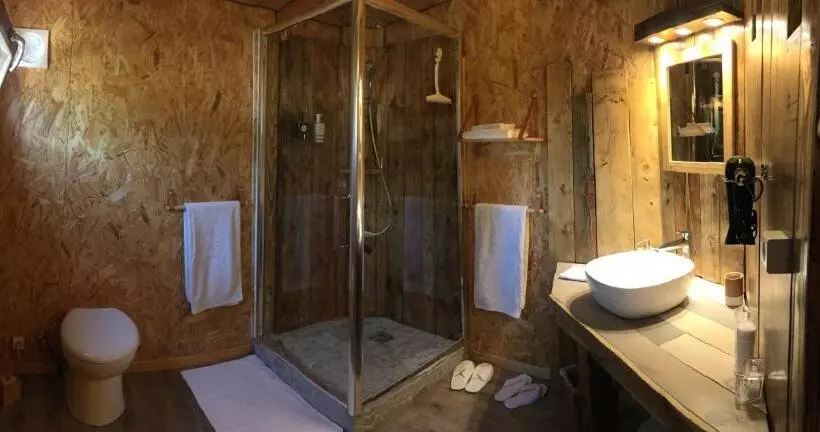 ペンション Les Insolites De Taracopala