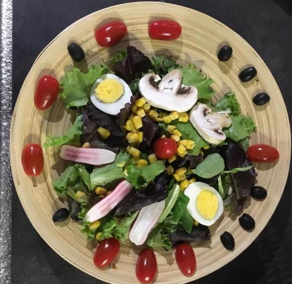 פנסיון Les Insolites De Taracopala