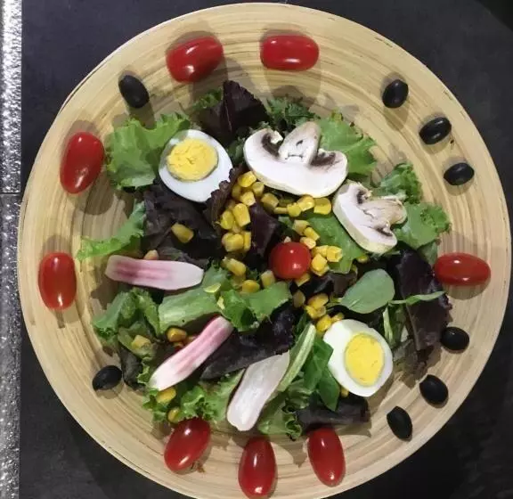 ペンション Les Insolites De Taracopala