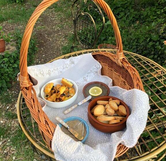 פנסיון Les Insolites De Taracopala