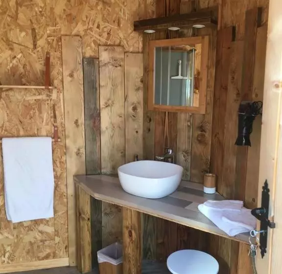 ペンション Les Insolites De Taracopala