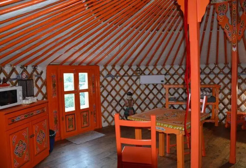 ペンション Les Insolites De Taracopala