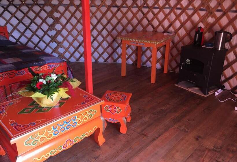 פנסיון Les Insolites De Taracopala