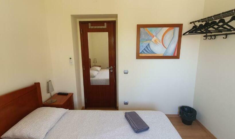 펜션 Margarida Guest House   Rooms