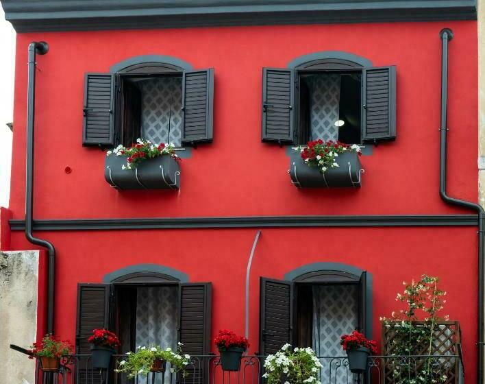 膳宿费 Sa Domu Rubia