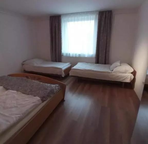 Majatalo Víz Party Vendégház