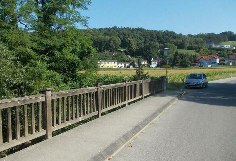 Retkeilymaja Gasthaus Kleebinder