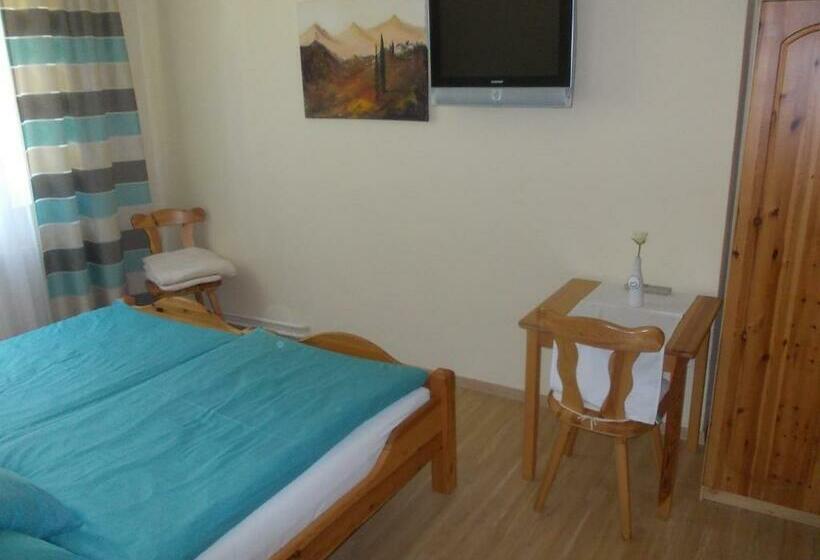 Retkeilymaja Gasthaus Kleebinder