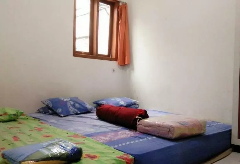 Hostel Jiddan Syariah Redpartner