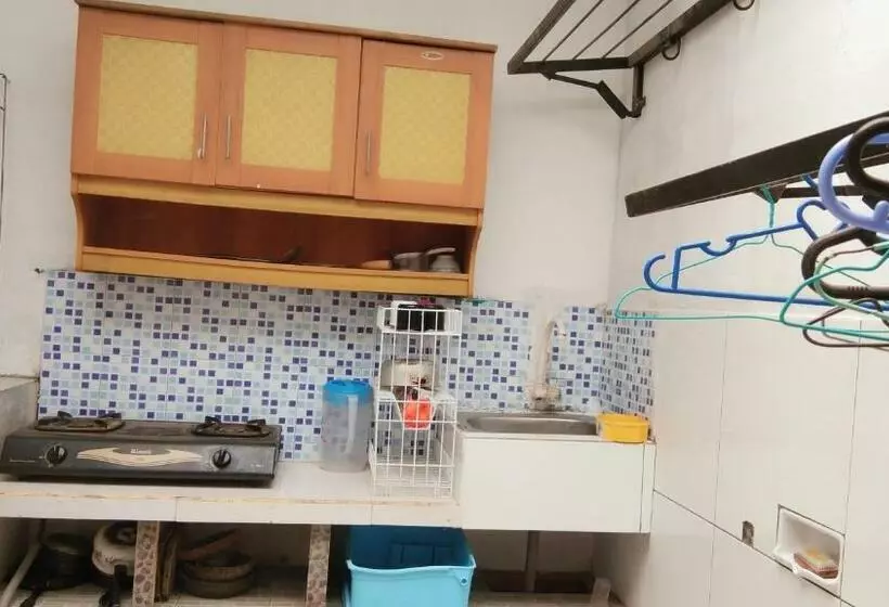 Hostel Jiddan Syariah Redpartner