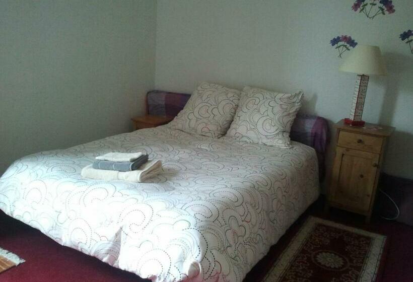 مبيت وإفطار Pacéenne