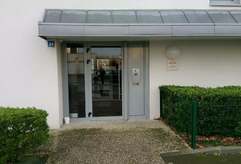 Aamiaismajoitus (B&B) Pacéenne