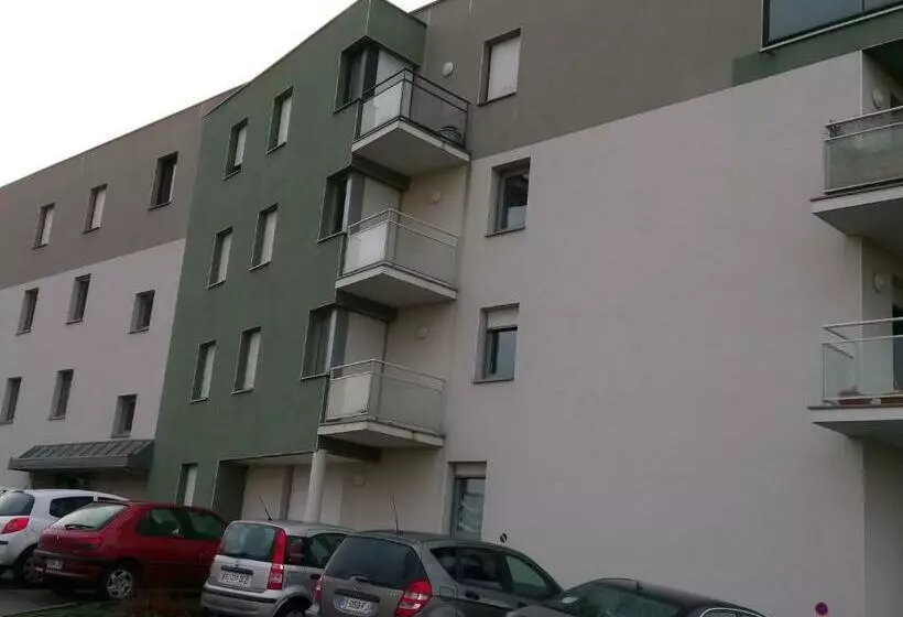 Aamiaismajoitus (B&B) Pacéenne