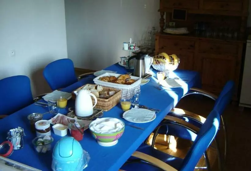 Aamiaismajoitus (B&B) Notre Cachette